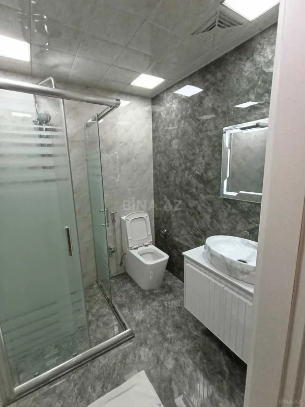 Kirayə verilir 2 otaqlı mənzil 100 m²