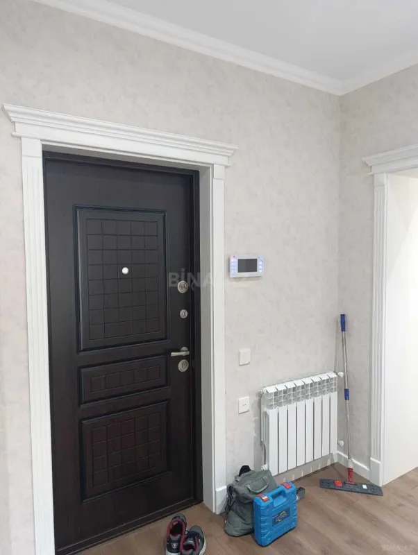 Kirayə verilir 2 otaqlı mənzil 100 m²