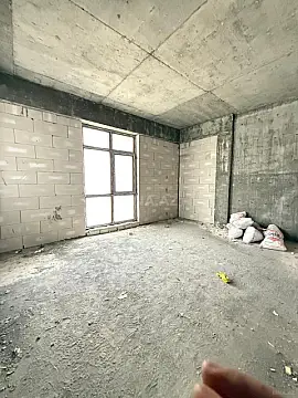 Satılır 3 otaqlı mənzil 140 m²