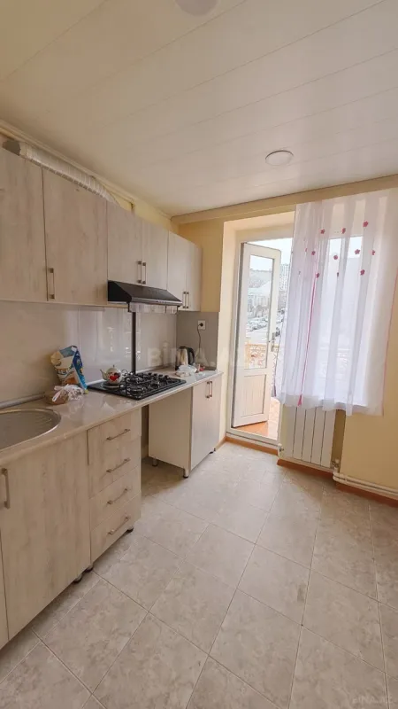 Kirayə verilir 3 otaqlı mənzil 88 m²
