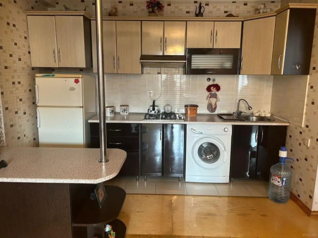 Kirayə verilir 2 otaqlı mənzil 60 m²