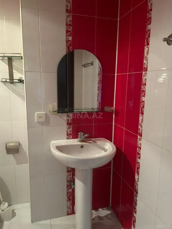 Kirayə verilir 2 otaqlı mənzil 60 m²