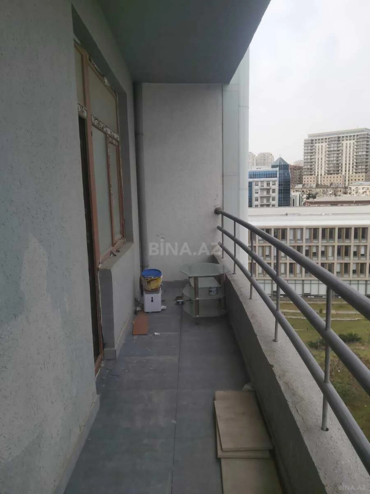 Satılır 3 otaqlı mənzil 101 m²