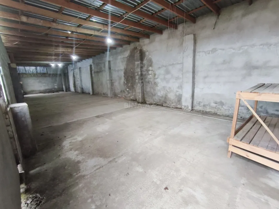 Kirayə verilir obyekt 120 m²