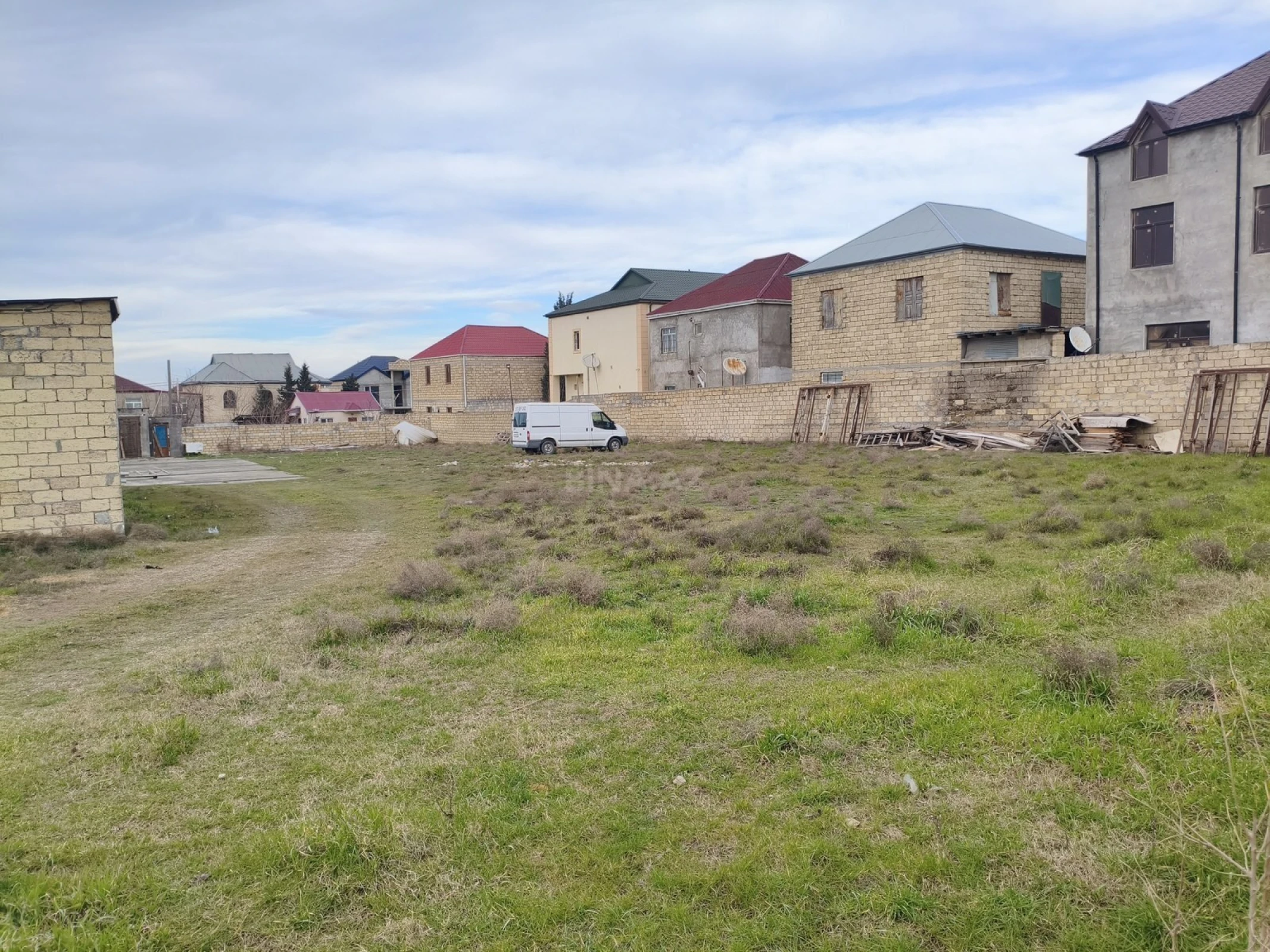 Kirayə verilir obyekt 120 m²