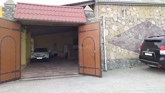 Satılır obyekt 200 m²