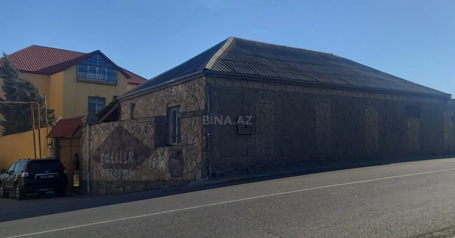 Satılır obyekt 200 m²