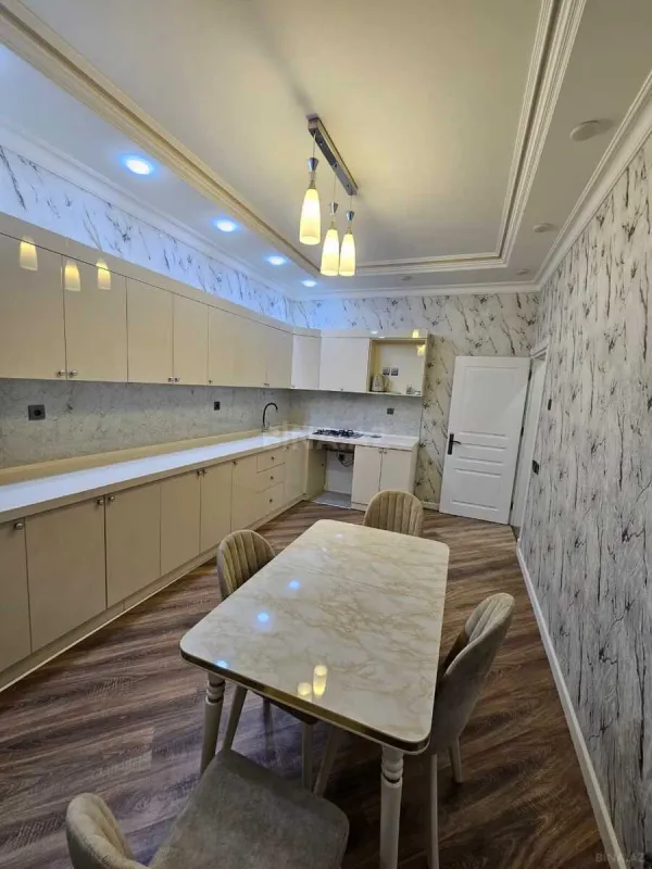 Satılır 2 otaqlı mənzil 100 m²