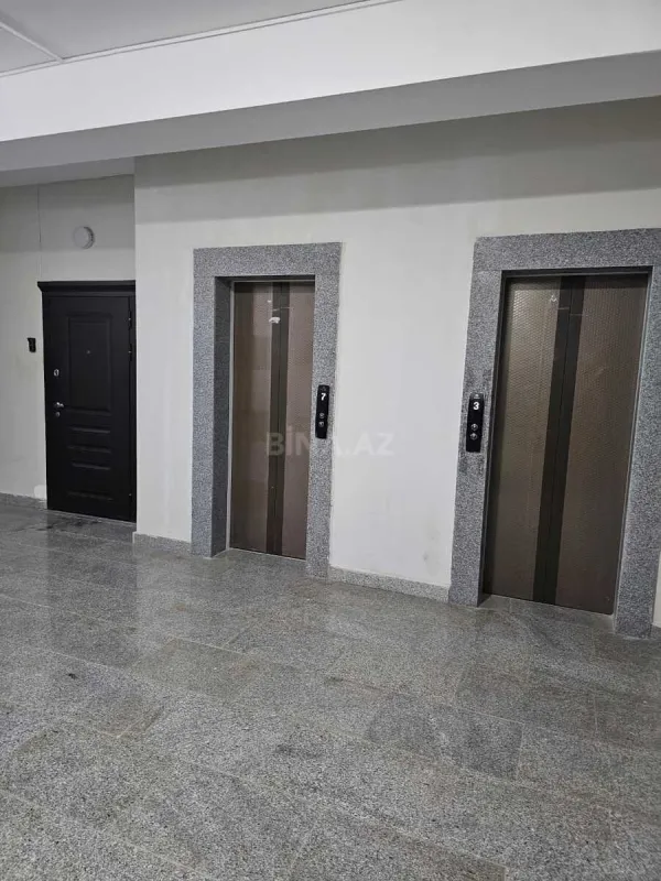 Satılır 2 otaqlı mənzil 100 m²