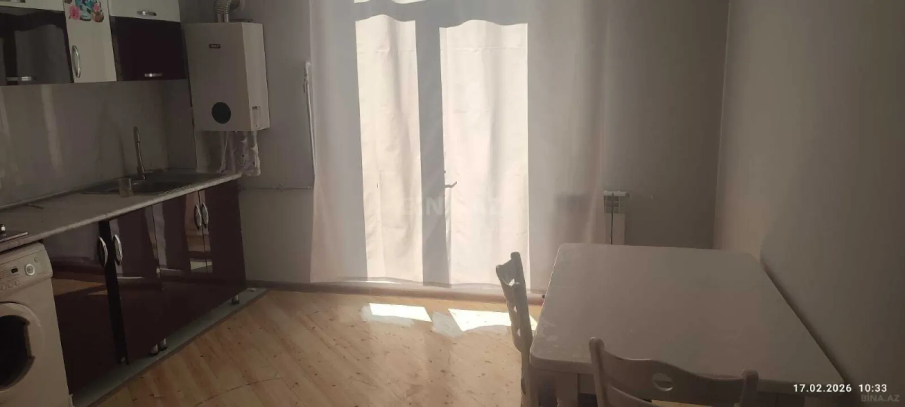 Kirayə verilir 2 otaqlı mənzil 75 m²
