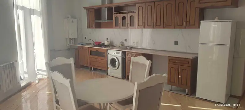 Kirayə verilir 2 otaqlı mənzil 75 m² — Bakı, Biləcəri 2 otaq 75.00 m²