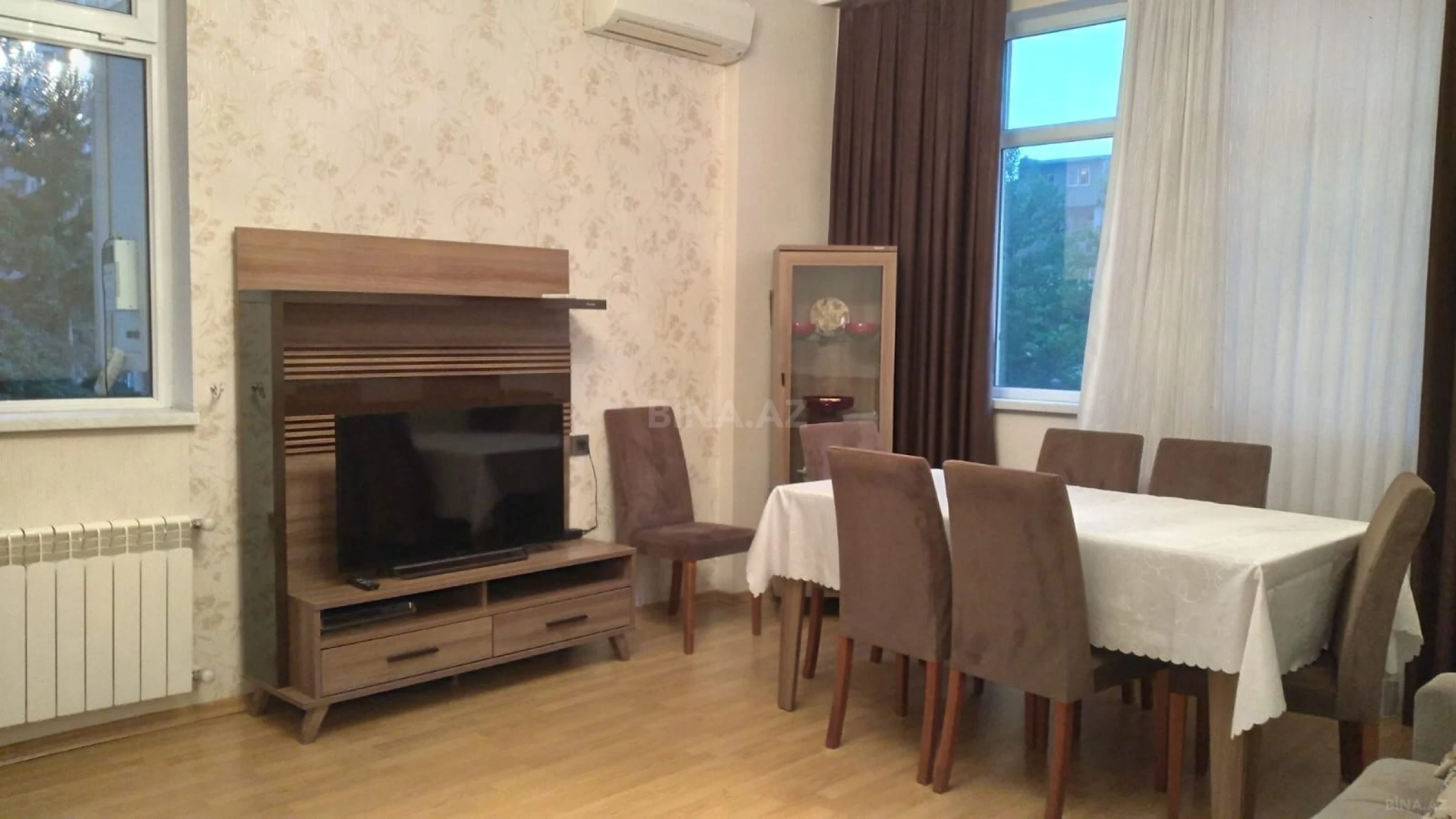 Kirayə verilir 2 otaqlı mənzil 80 m²