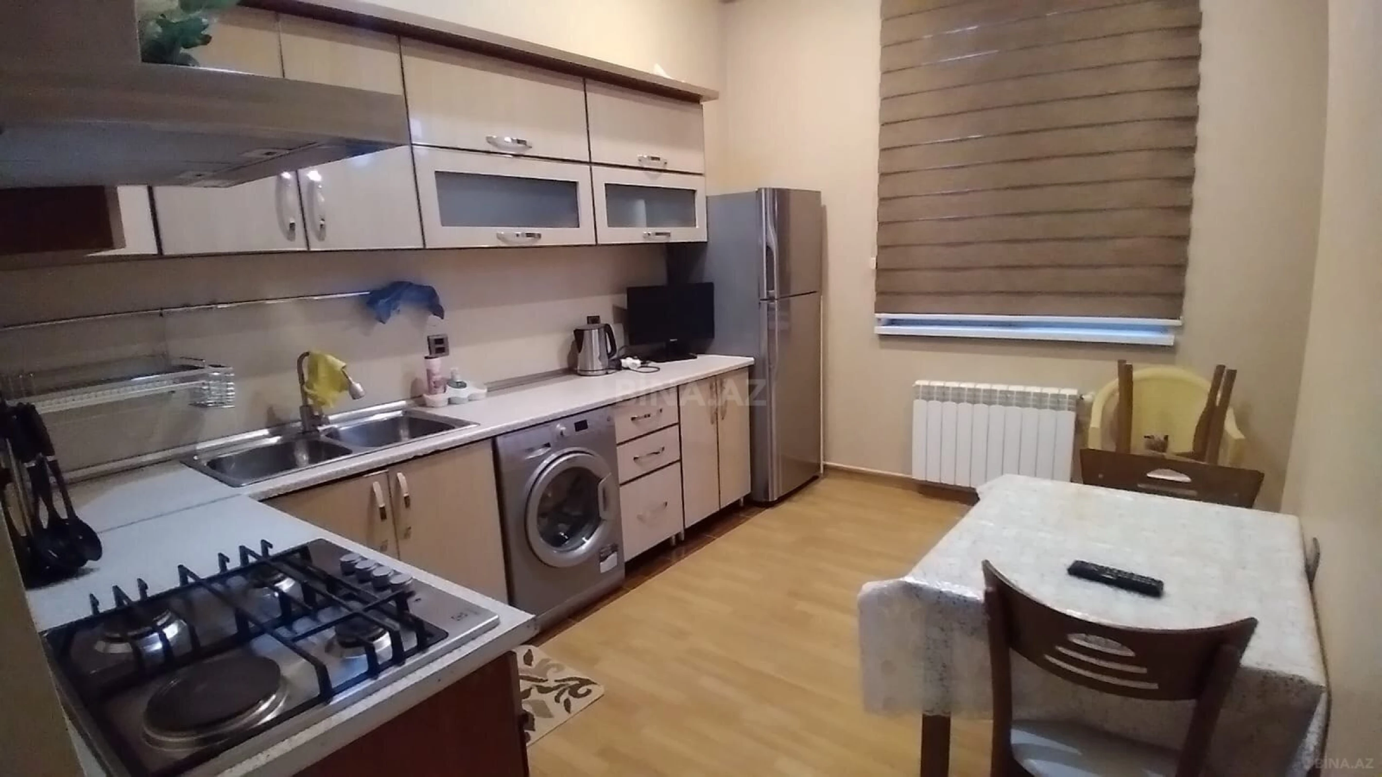 Kirayə verilir 2 otaqlı mənzil 80 m²
