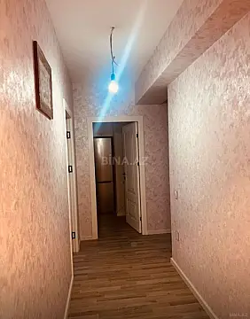 Satılır 3 otaqlı mənzil 121 m²