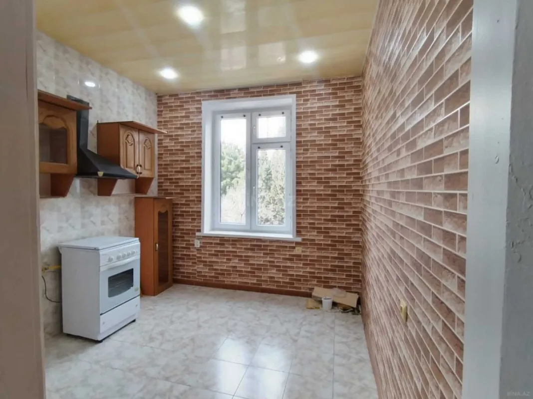 Kirayə verilir 2 otaqlı mənzil 70 m²
