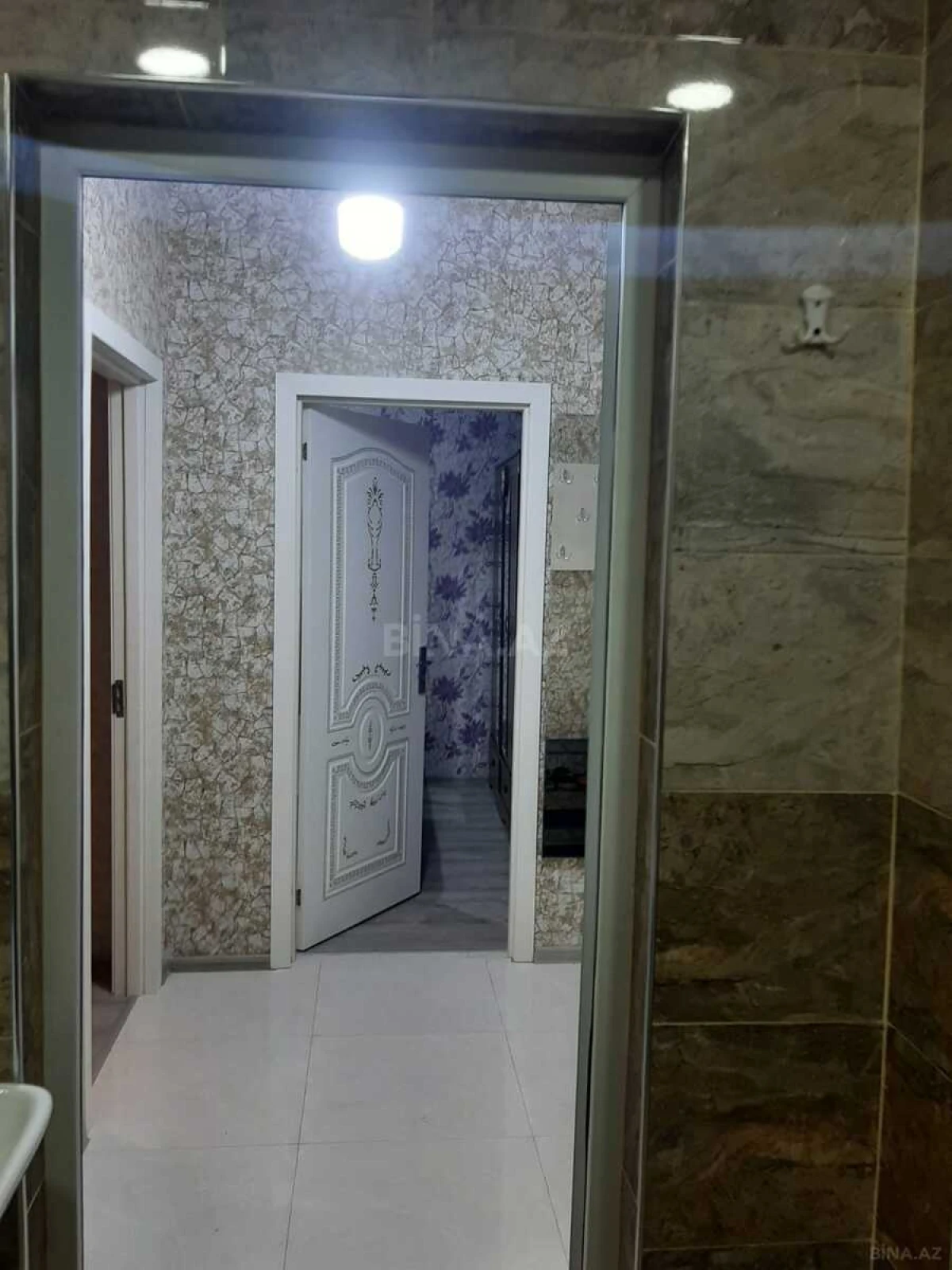 Satılır 2 otaqlı mənzil 52 m²