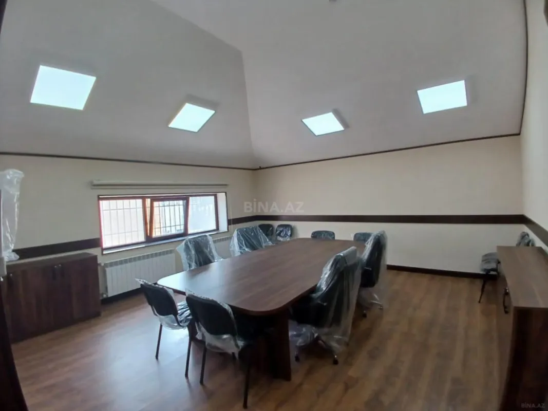 Kirayə verilir obyekt 576 m²