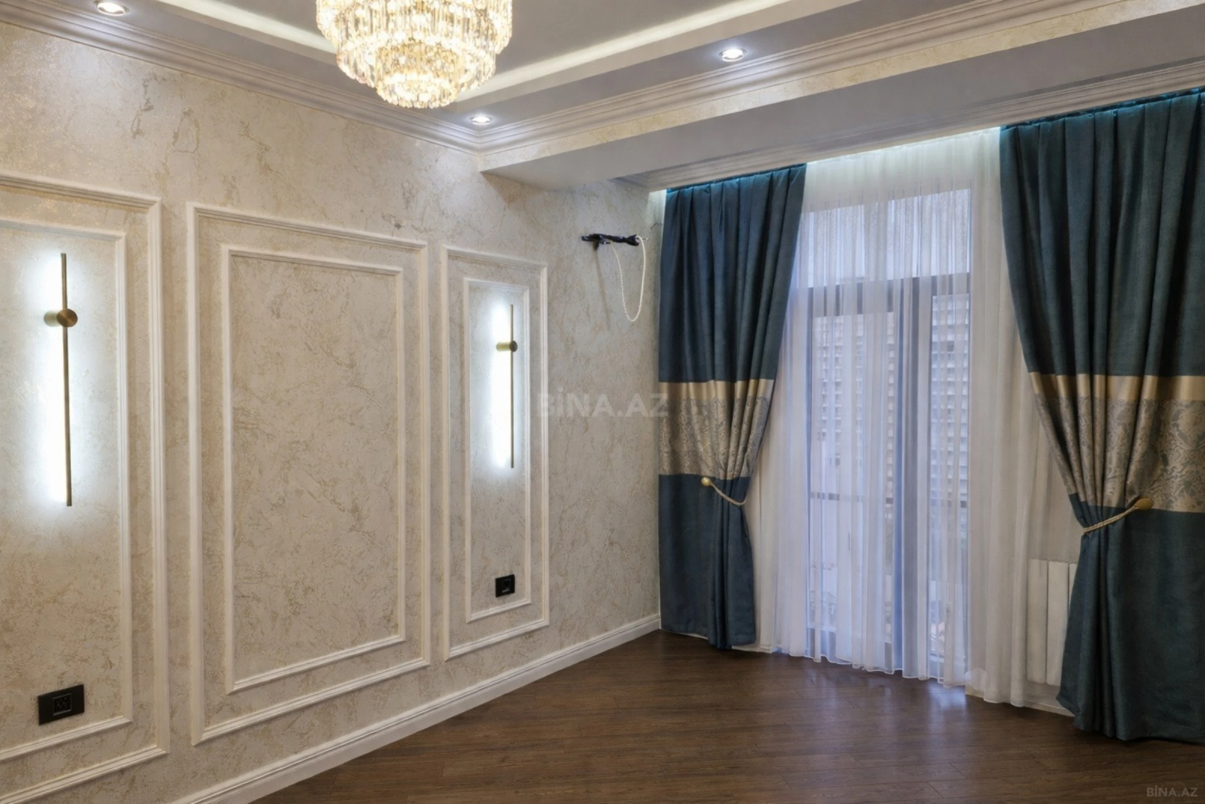Satılır 3 otaqlı mənzil 114 m²