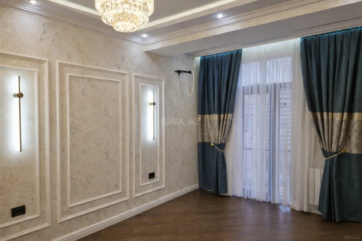 Satılır 3 otaqlı mənzil 114 m²