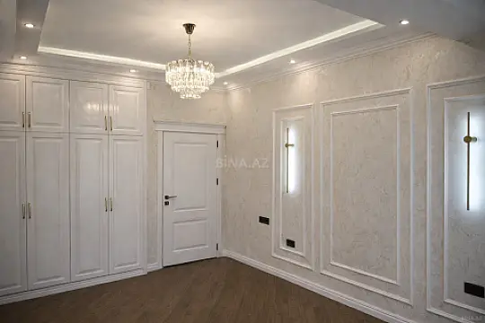 Satılır 3 otaqlı mənzil 114 m²