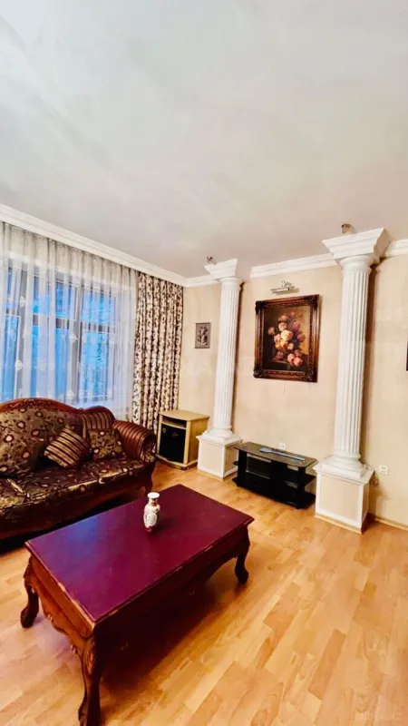 Kirayə verilir 3 otaqlı mənzil 80 m²