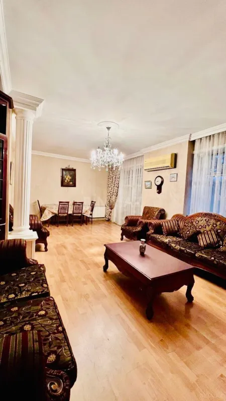 Kirayə verilir 3 otaqlı mənzil 80 m²