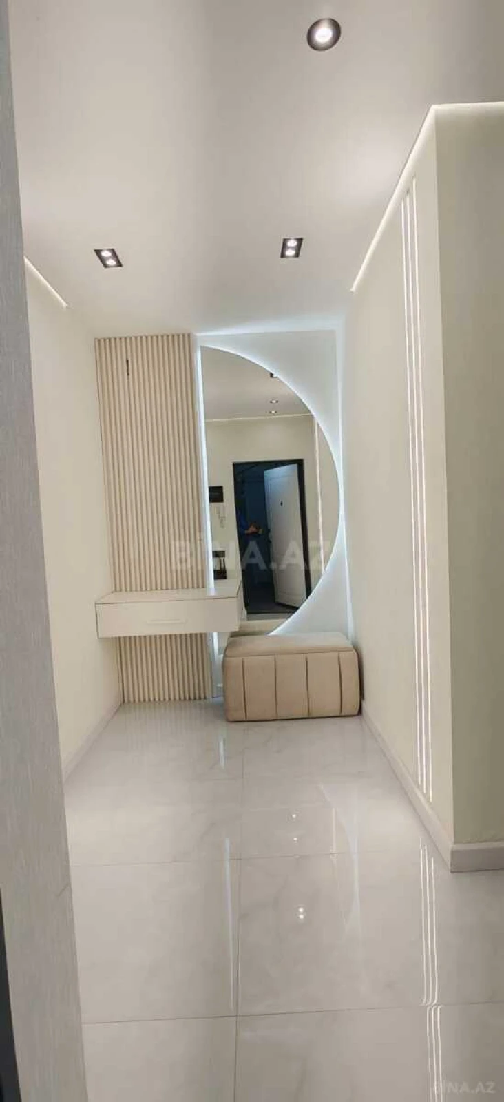 Satılır 2 otaqlı mənzil 60 m²