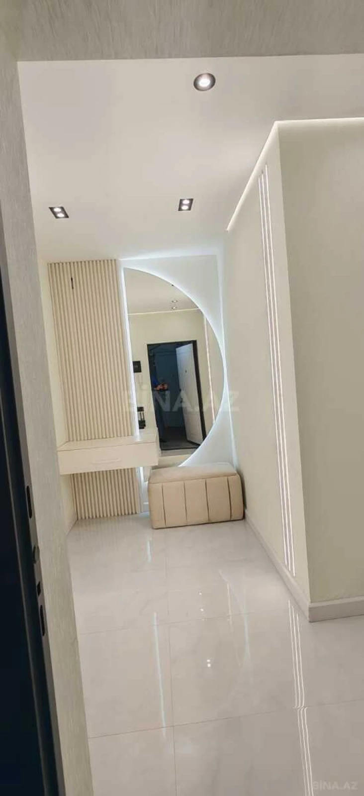 Satılır 2 otaqlı mənzil 60 m²