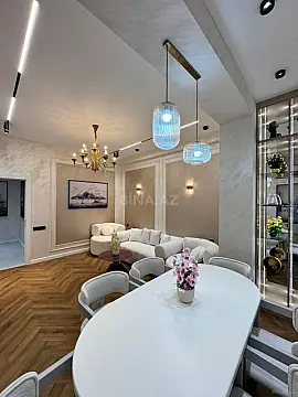 Satılır 2 otaqlı mənzil 69 m²