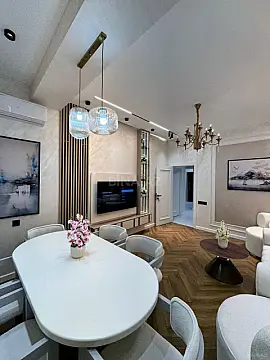 Satılır 2 otaqlı mənzil 69 m²