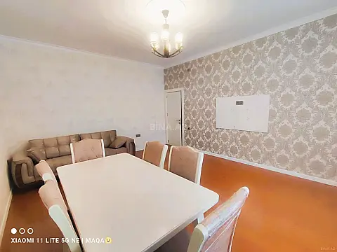 Kirayə verilir 3 otaqlı mənzil 105 m²