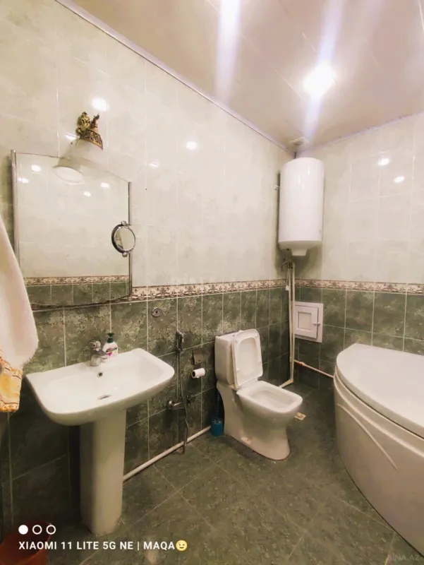 Kirayə verilir 3 otaqlı mənzil 105 m²