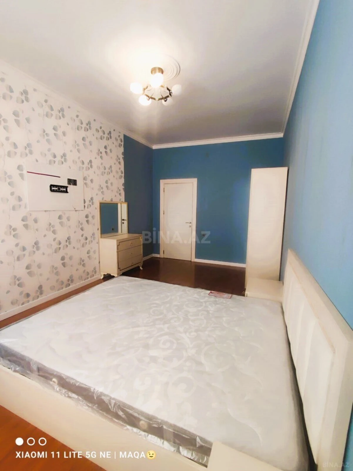 Kirayə verilir 3 otaqlı mənzil 105 m²