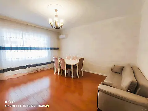 Kirayə verilir 3 otaqlı mənzil 105 m²