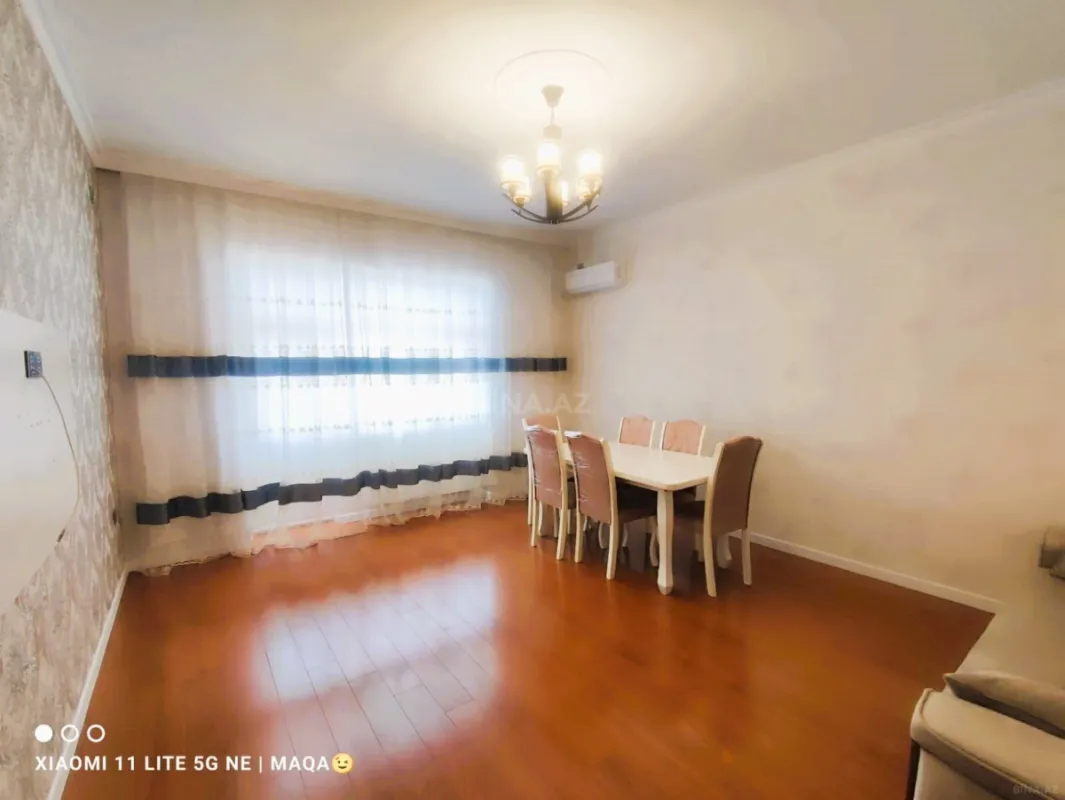 Kirayə verilir 3 otaqlı mənzil 105 m²