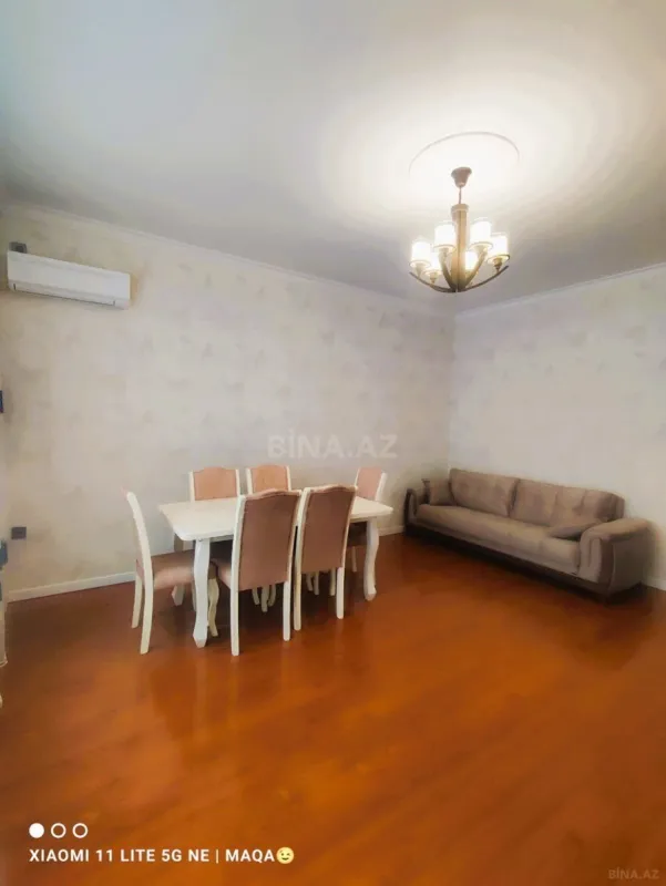 Kirayə verilir 3 otaqlı mənzil 105 m²
