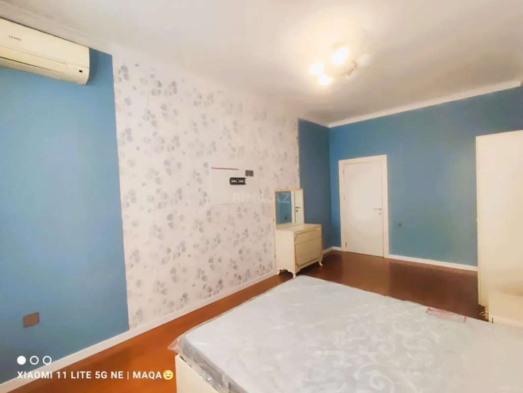 Kirayə verilir 3 otaqlı mənzil 105 m²