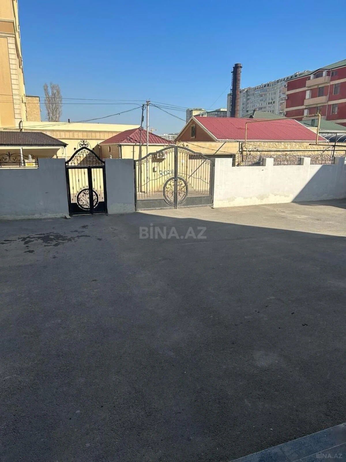 Satılır 4 otaqlı mənzil 170.7 m²