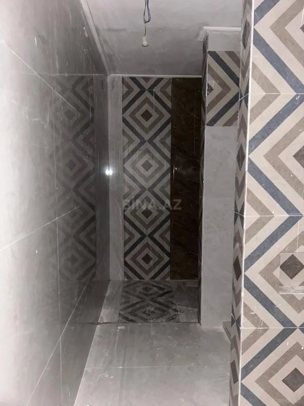 Satılır 4 otaqlı mənzil 170.7 m²