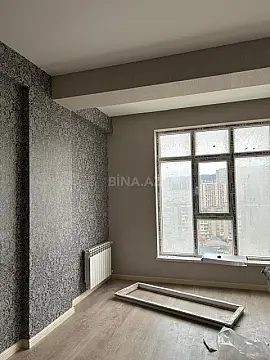 Satılır 4 otaqlı mənzil 170.7 m²