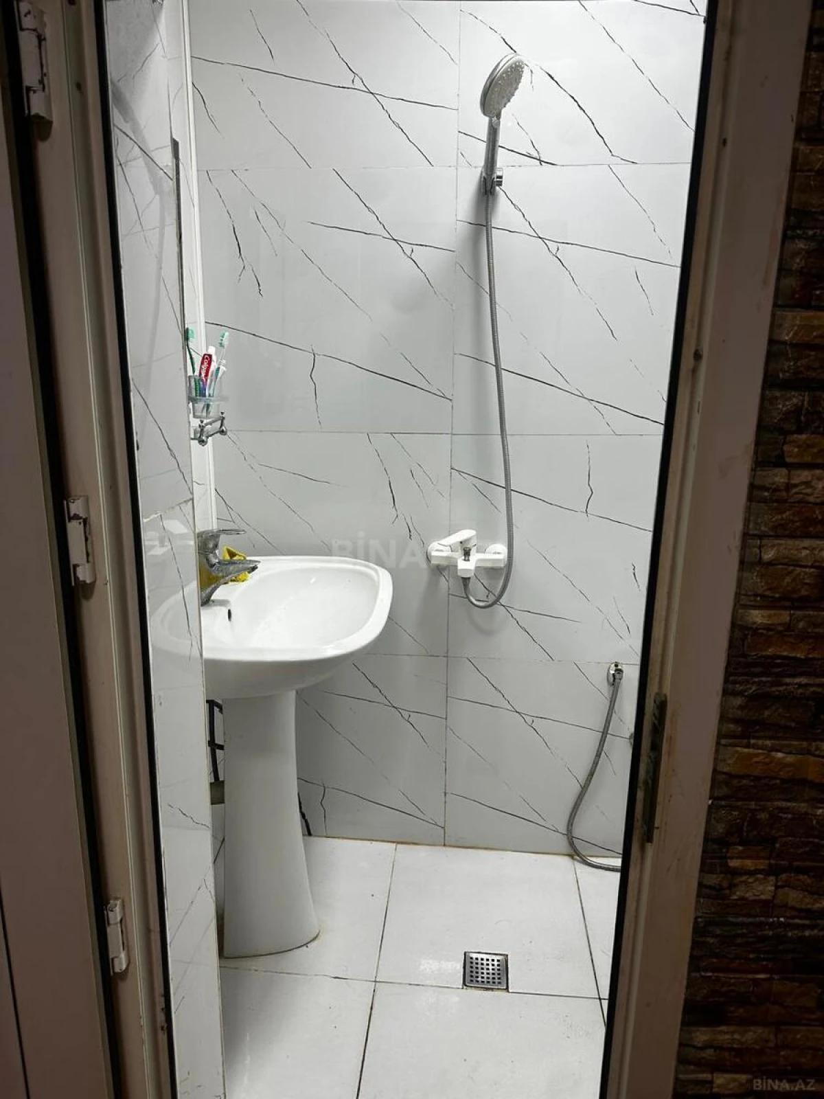 Kirayə verilir 2 otaqlı mənzil 35 m²
