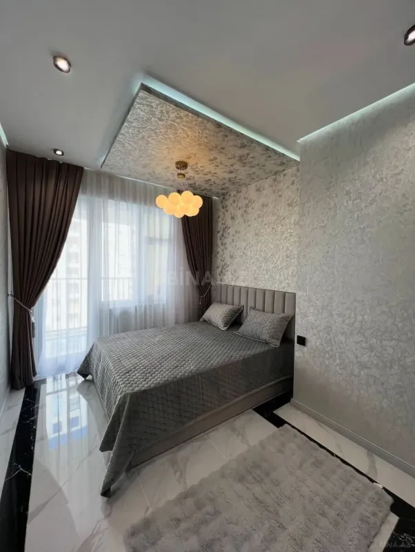 Satılır 2 otaqlı mənzil 65 m²