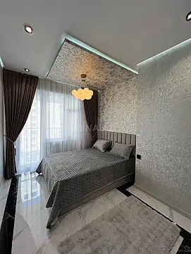 Satılır 2 otaqlı mənzil 65 m²