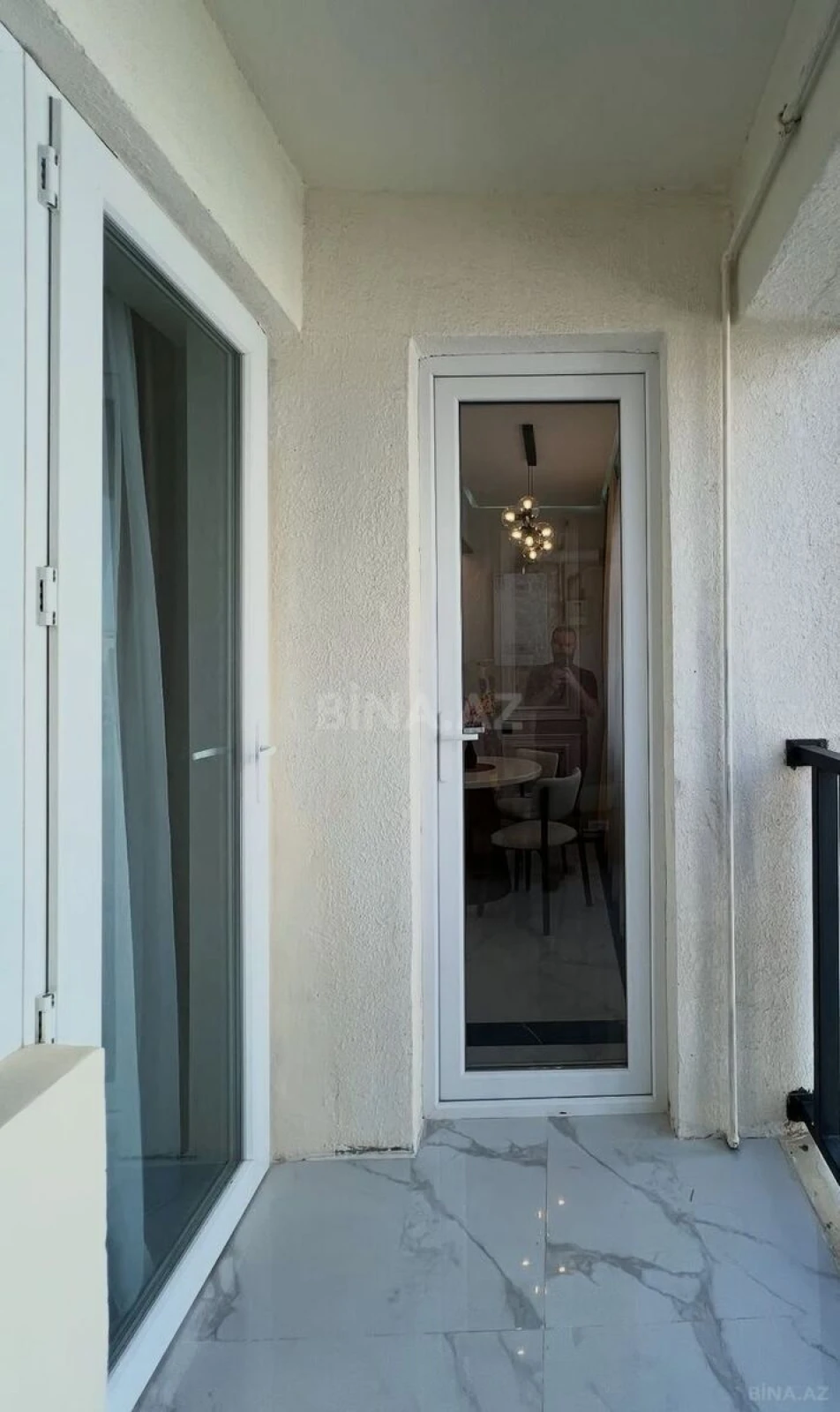 Satılır 2 otaqlı mənzil 65 m²