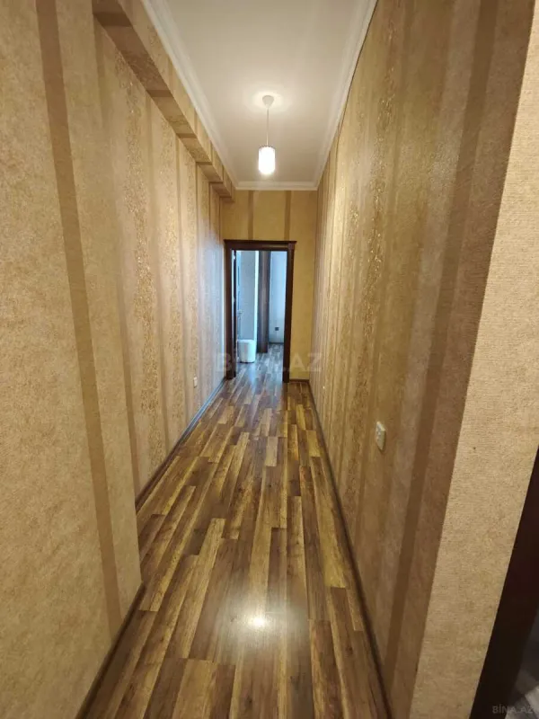Kirayə verilir 3 otaqlı mənzil 130 m²