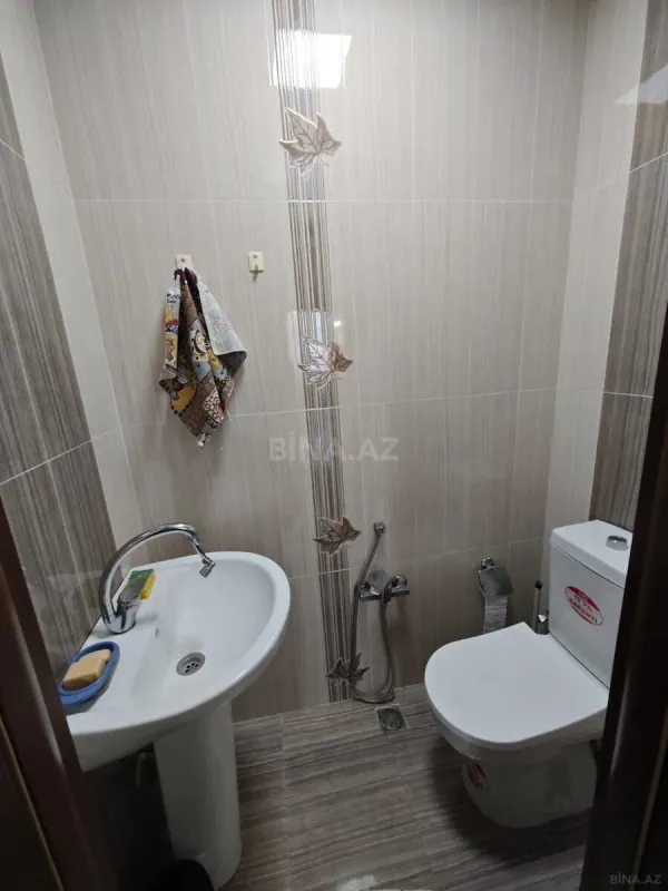 Kirayə verilir 3 otaqlı mənzil 130 m²