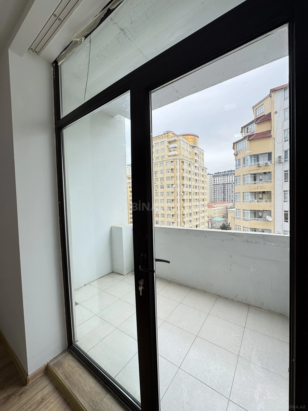 Kirayə verilir 1 otaqlı mənzil 27 m²