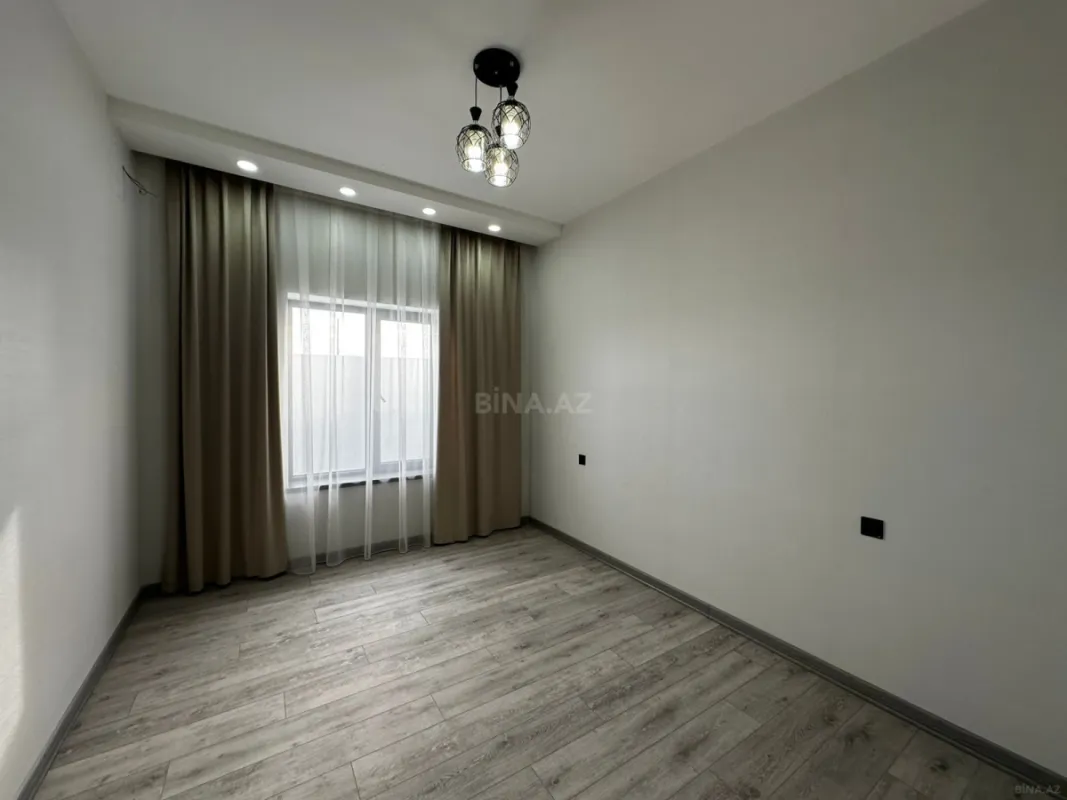 Satılır 4 otaqlı həyət evi 140 m²