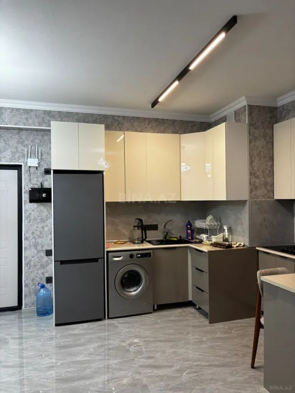 Kirayə verilir 2 otaqlı mənzil 60 m²