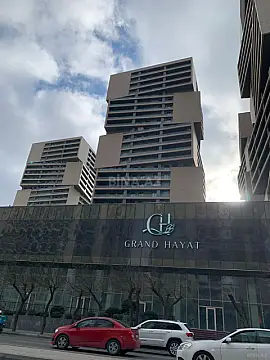 Satılır 4 otaqlı mənzil 186 m² — Bakı 4 otaq 186.00 m²